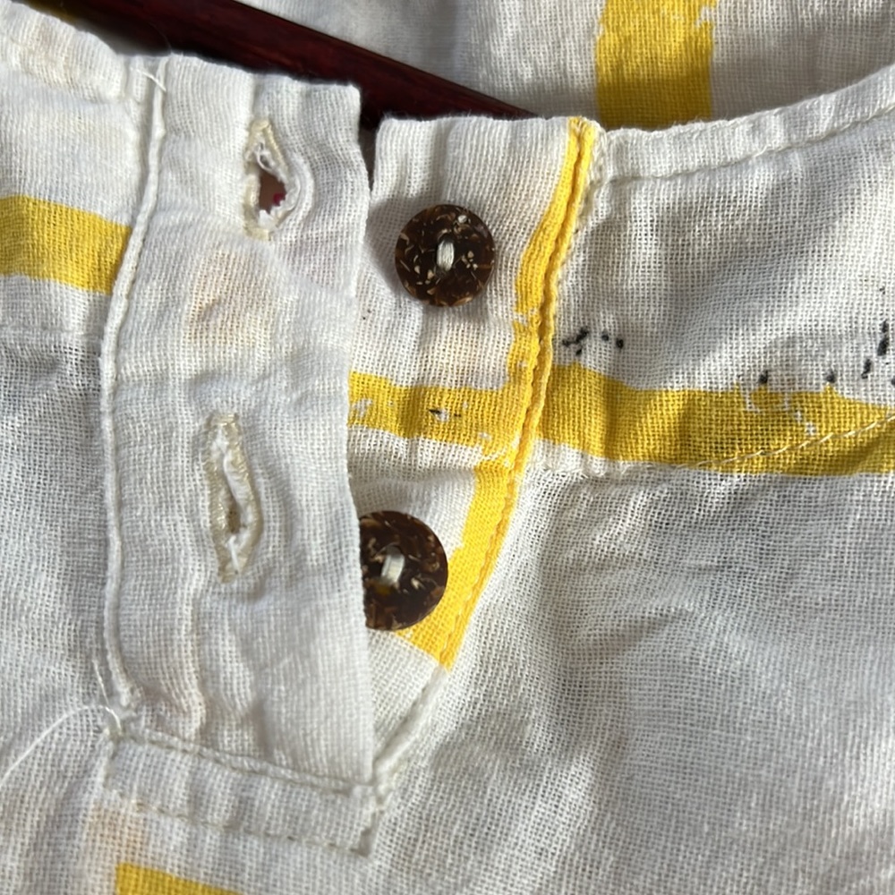 Linen shirt - Picture 9 of 9